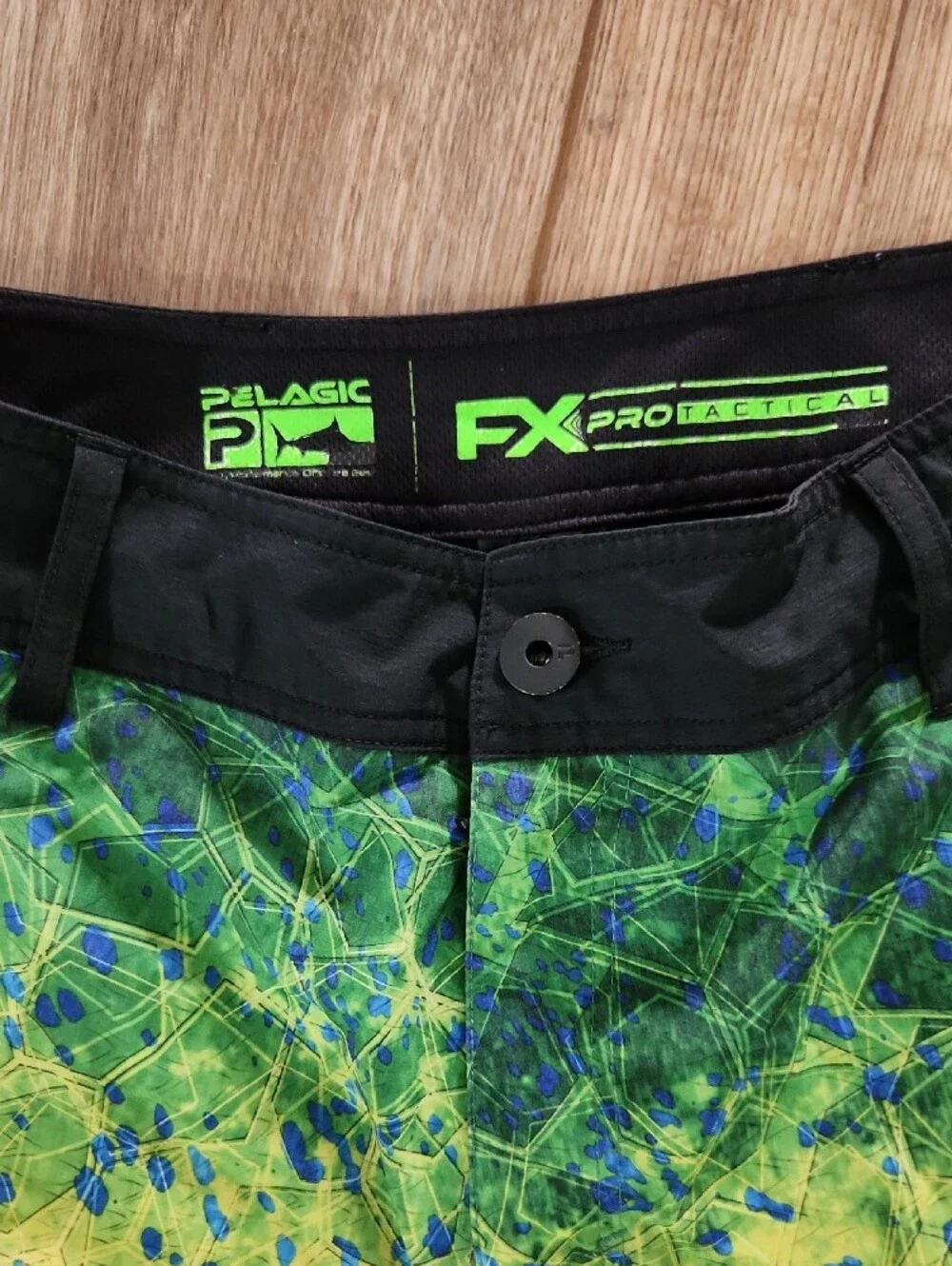Pelagic FX Pro Tactical Fishing Shorts Mens Size 40 Adjustable Waist Six Pockets